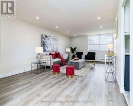60 Stevenson Rd in Toronto, ON - Building Photo - Building Photo