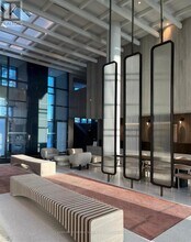 195 Commerce St in Vaughan, ON - Building Photo - Building Photo