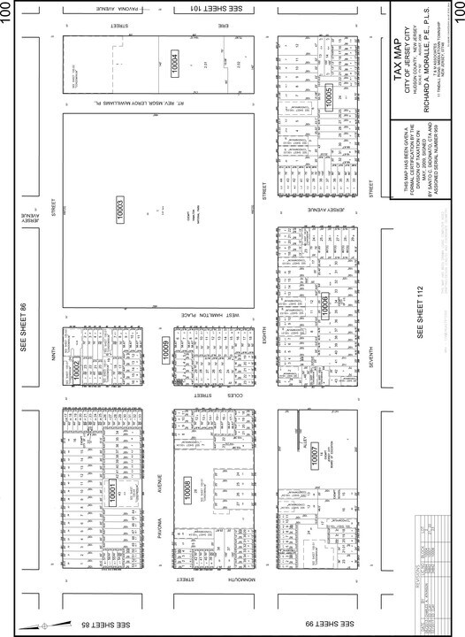 322 7th St in Jersey City, NJ - Building Photo