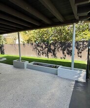 900 NW 32nd Ave in Miami, FL - Foto de edificio - Building Photo