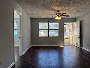 1240 Shalom Dr in Myrtle Beach, SC - Building Photo - Building Photo