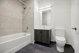49 N Day St in Orange, NJ - Building Photo - Building Photo