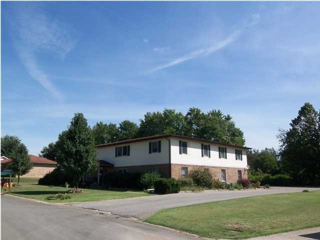 1714 Autumn Dr in Boonville, IN - Building Photo