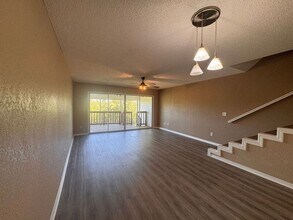 814 Hidden Harbour Dr in Indian Rocks Beach, FL - Foto de edificio - Building Photo