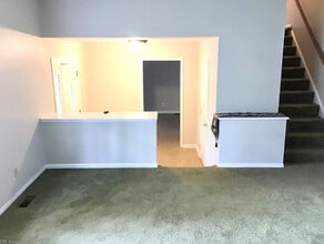 6337 Tuttle Ave in Norfolk, VA - Building Photo - Building Photo