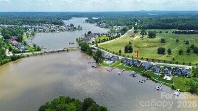 136 Preston Rd in Mooresville, NC - Building Photo - Building Photo