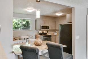 Heritage Hill Estates Apartments