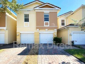 831 Pipers Cay Dr in West Palm Beach, FL - Building Photo