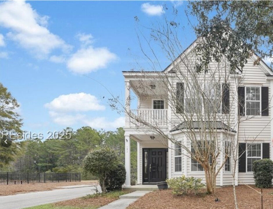 128 Slater St in Bluffton, SC - Building Photo