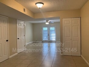 6527 Old Shell Rd in Mobile, AL - Building Photo - Building Photo