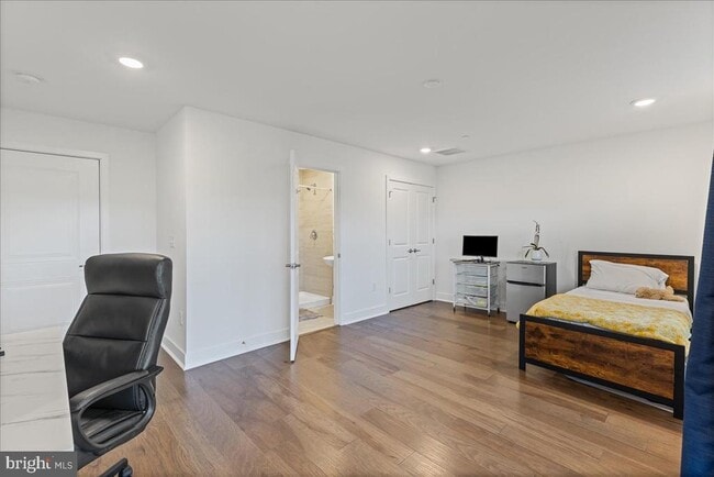 122 ADA Hightower Ave in Hopewell Township, NJ - Building Photo - Building Photo