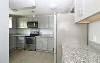 3412 Blodgett St photo'