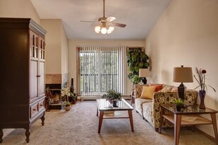 Town Centre in Eagan, MN - Building Photo