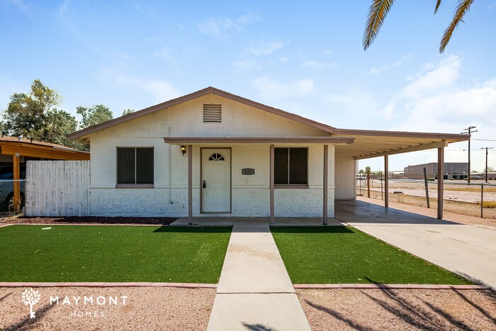 251 W Harding Ave in Coolidge, AZ - Foto de edificio