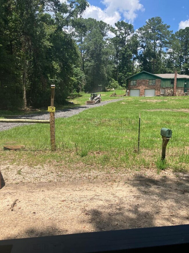 property at 640 Andry Ln