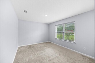 7433 Rexford St in Navarre, FL - Building Photo - Building Photo