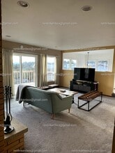 4234 S 252nd Pl in Kent, WA - Foto de edificio - Building Photo