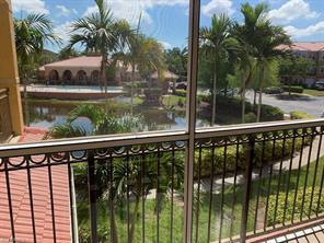 23660 Walden Center Dr-Unit -204 in Bonita Springs, FL - Building Photo - Building Photo