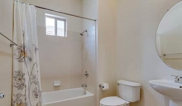 6056 Cielo Cir in Sparks, NV - Building Photo - Building Photo