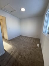 244 Marquis Blvd NE in Edmonton, AB - Building Photo - Building Photo