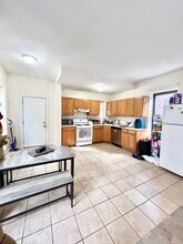 10 S Huntington Ave, Unit 3 in Boston, MA - Building Photo - Building Photo