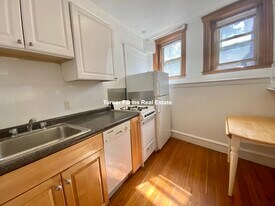 99 Hancock St, Unit B1 in Cambridge, MA - Building Photo