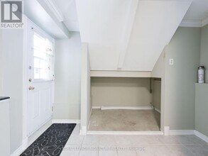 26 Peterson Ct in Brampton, ON - Building Photo - Building Photo