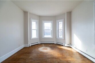 4a Sherman St in Cambridge, MA - Building Photo - Building Photo