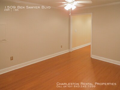 1509 Ben Sawyer Blvd in Mount Pleasant, SC - Building Photo - Building Photo