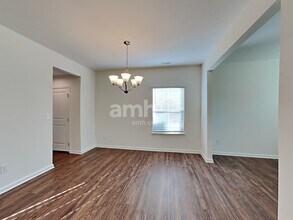 5329 Cairo Ct in Denver, NC - Foto de edificio - Building Photo