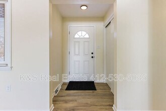 1020 Grove St in Greensburg, PA - Building Photo - Building Photo