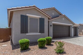 17973 W Ashley Dr in Goodyear, AZ - Building Photo - Building Photo