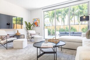 3118 Elizabeth St in Miami, FL - Building Photo