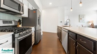 12312 Mayfield Rd in Cleveland, OH - Building Photo