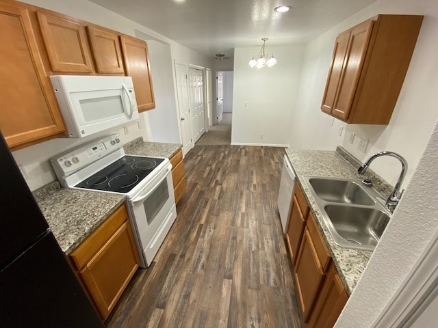 1122 SE Freedom Cir in Mountain Home, ID - Foto de edificio - Building Photo