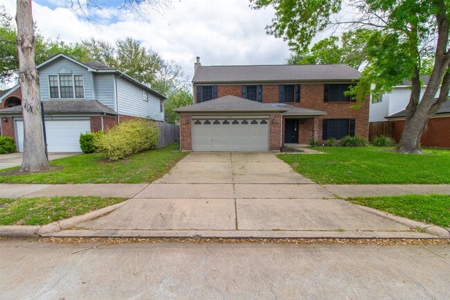 property at 3322 Whispering Way Dr