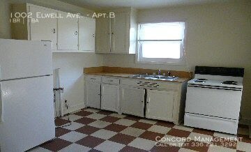 1002 Elwell Ave-Unit -Apt.B in Greensboro, NC - Building Photo - Building Photo