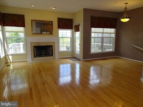 213 Silverbell Ct in West Chester, PA - Building Photo - Building Photo