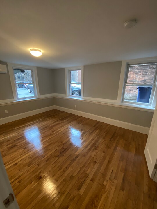 190 Kelton St, Unit 190 in Boston, MA - Building Photo