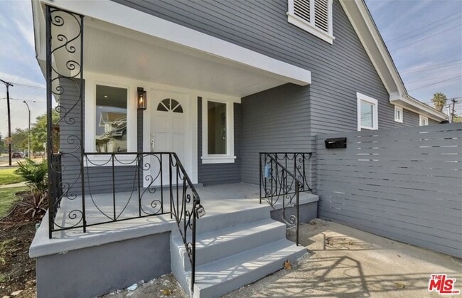 property at 3665 W 58th Pl