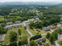 Stoneybrook Heights Apartments in Johnson City, TN - Building Photo - Building Photo