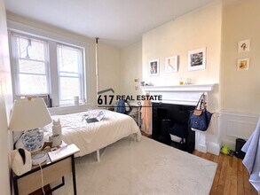 56 Egmont St in Brookline, MA - Foto de edificio - Building Photo