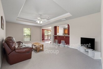 2271 Lewis St in Crestview, FL - Building Photo - Building Photo