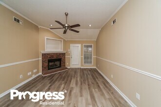 5689 Riverhead Ave in Memphis, TN - Building Photo - Building Photo