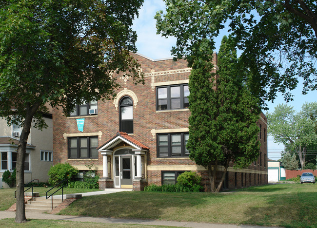 3312 Blaisdell Ave in Minneapolis, MN - Building Photo - Building Photo