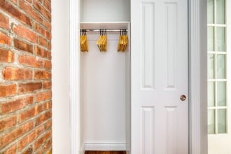 115 Mulberry St, Unit 2F in New York, NY - Building Photo - Building Photo