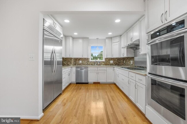 13320 Scibilia Ct in Fairfax, VA - Building Photo - Building Photo