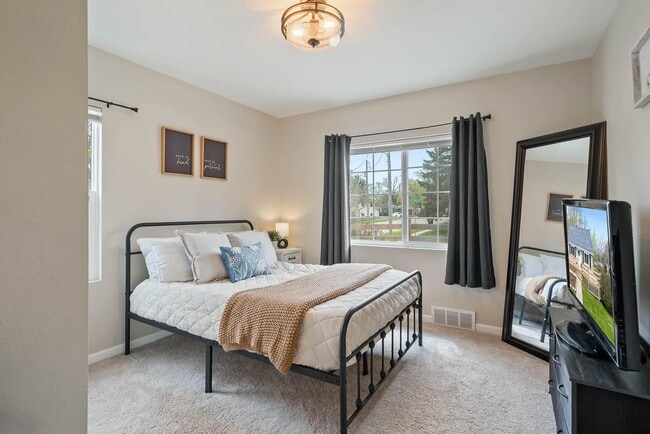 property at 112 E Page St