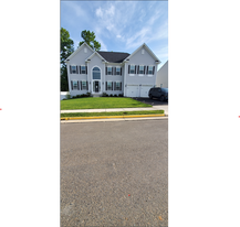 225 Brafferton Blvd, Unit Fully Furnished Apartment in Stafford, VA - Building Photo