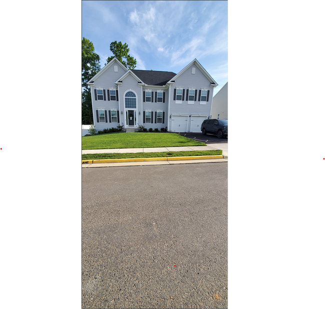 225 Brafferton Blvd, Unit Fully Furnished Apartment